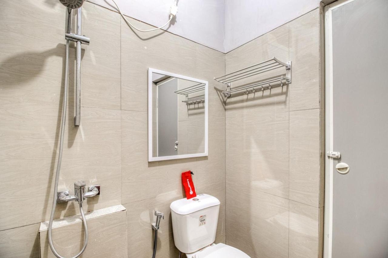 Reddoorz Near Malioboro Tugu Station Jogja 2 Hotel Yogyakarta Kültér fotó